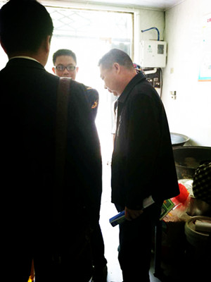 客戶對(duì)榨油機(jī)的需求就是企鵝的需求(圖1) 客戶對(duì)榨油機(jī)的需求就是企鵝的需求(圖1)